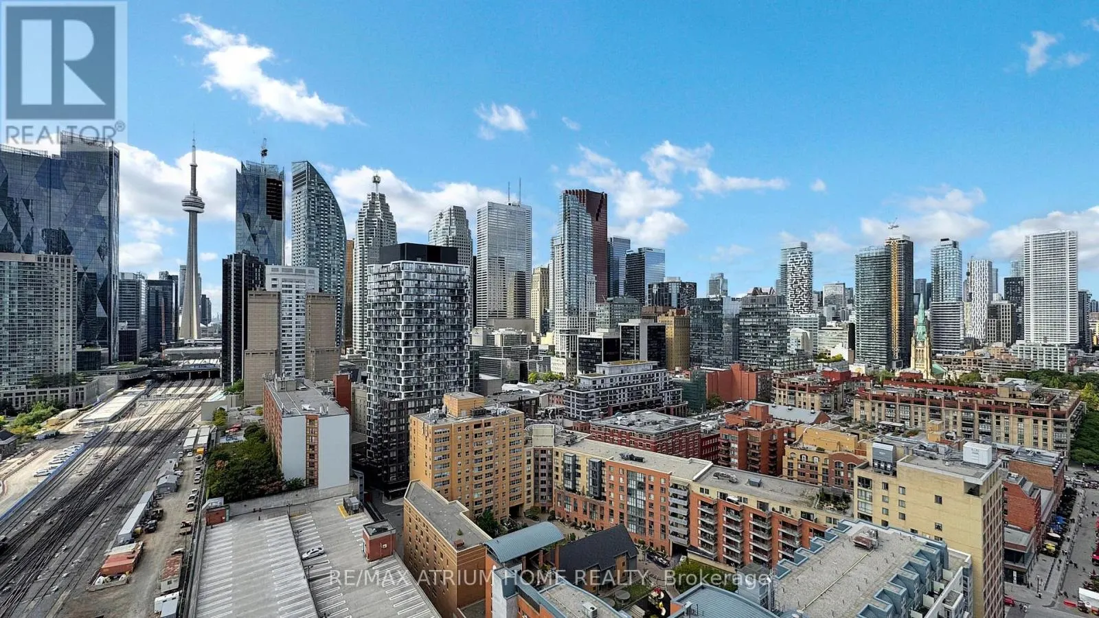 2213 - 1 MARKET STREET