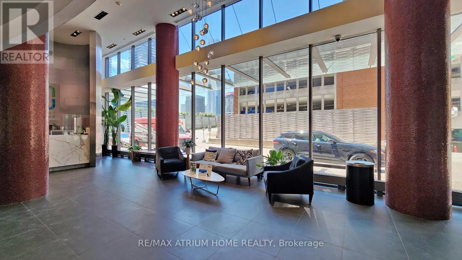 2213 - 1 MARKET STREET