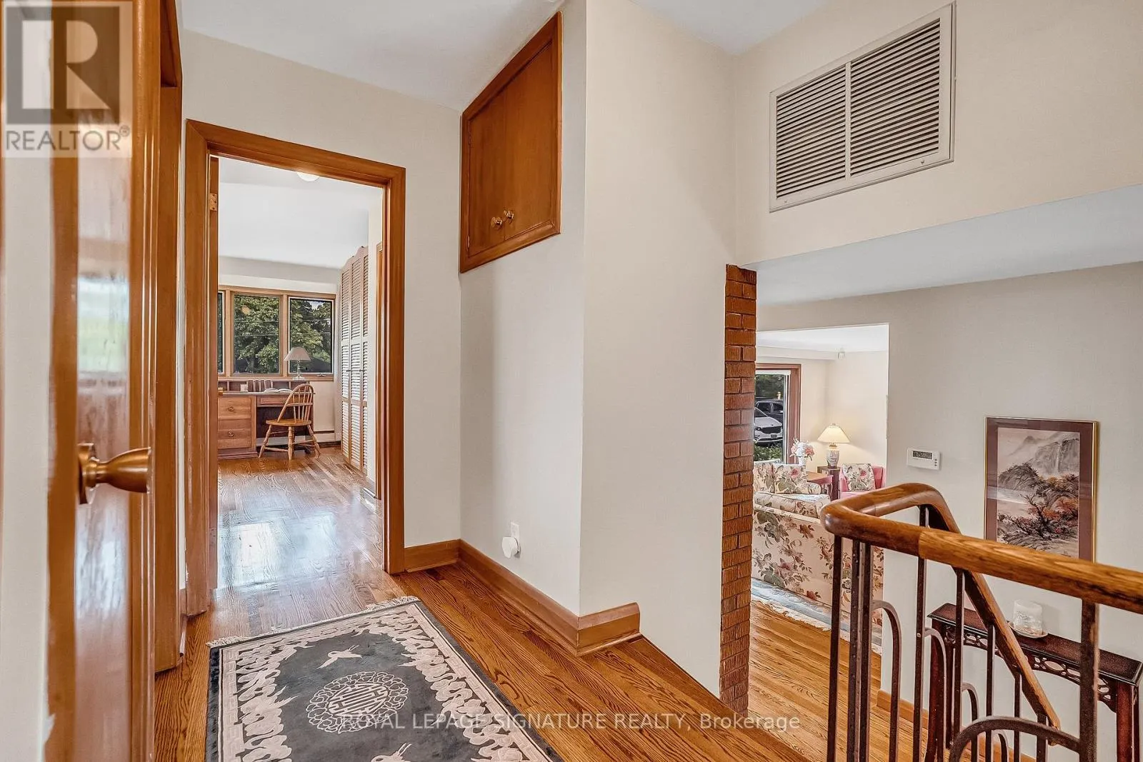 81 BROADLANDS BOULEVARD