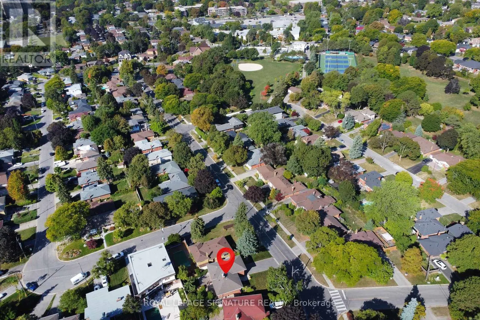 81 BROADLANDS BOULEVARD