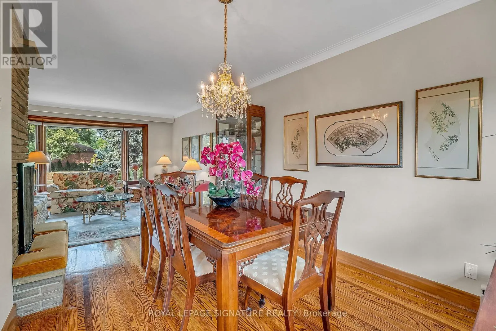 81 BROADLANDS BOULEVARD