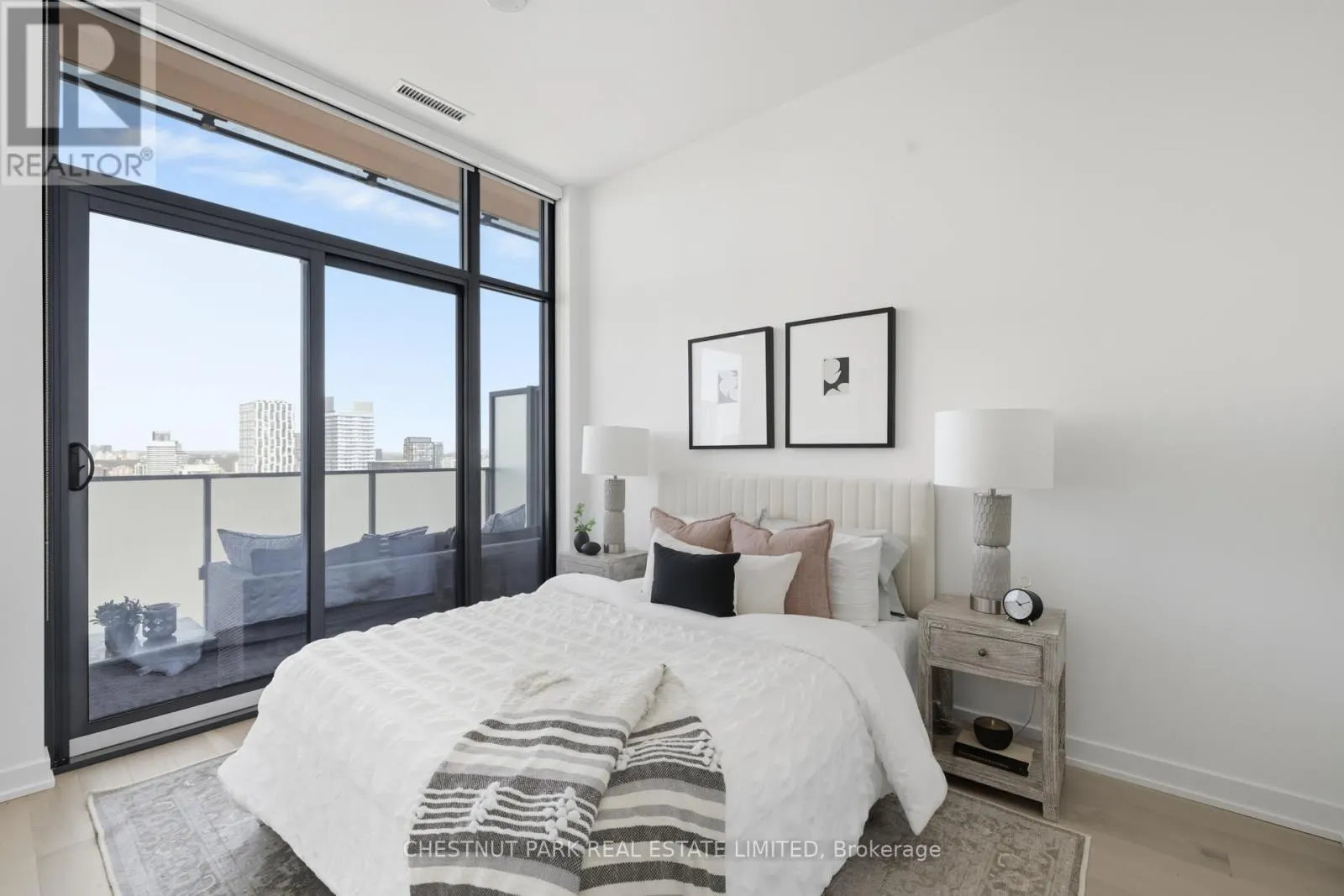 LPH10 - 20 LOMBARD STREET