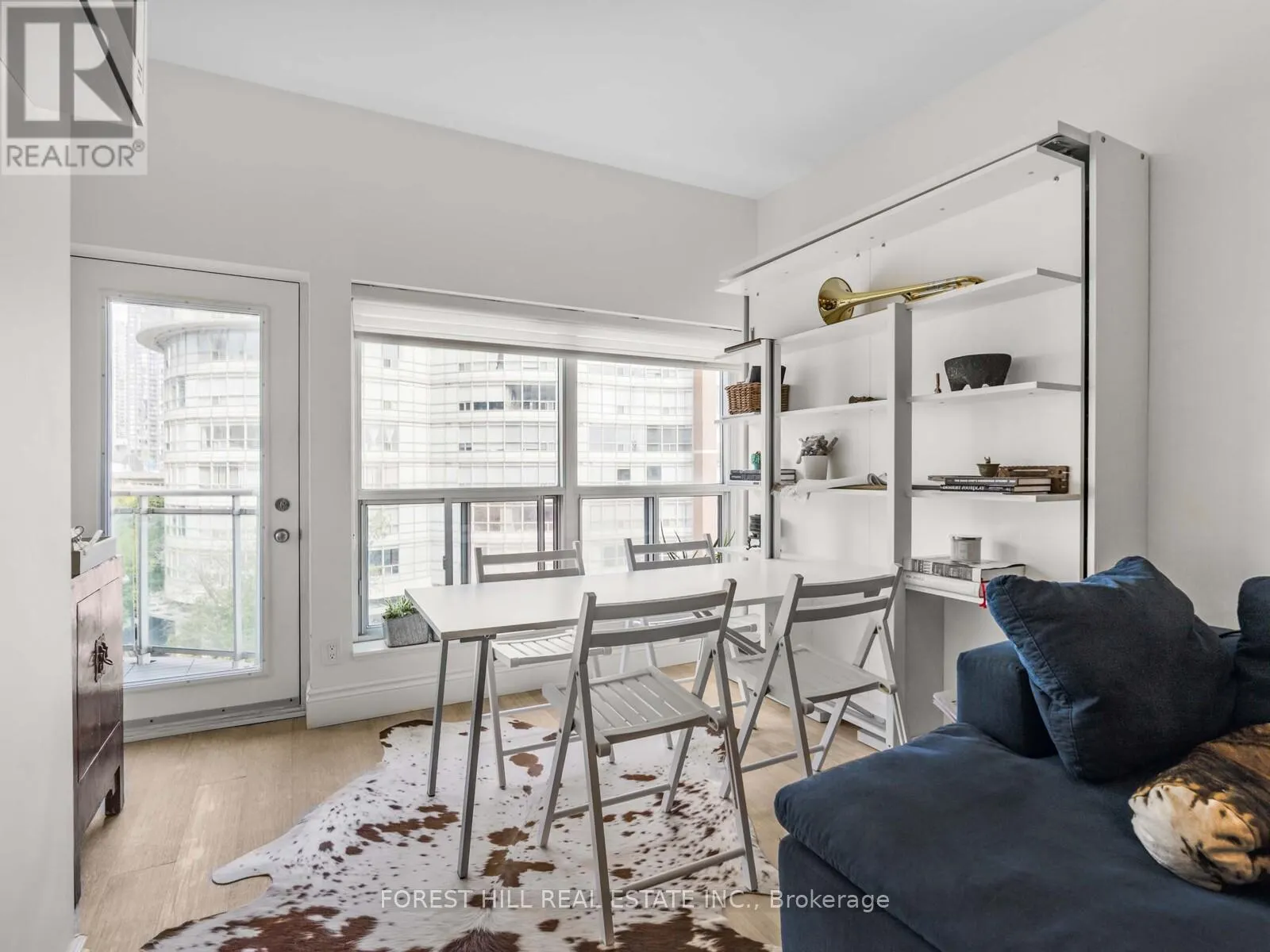 606 - 600 QUEENS QUAY W