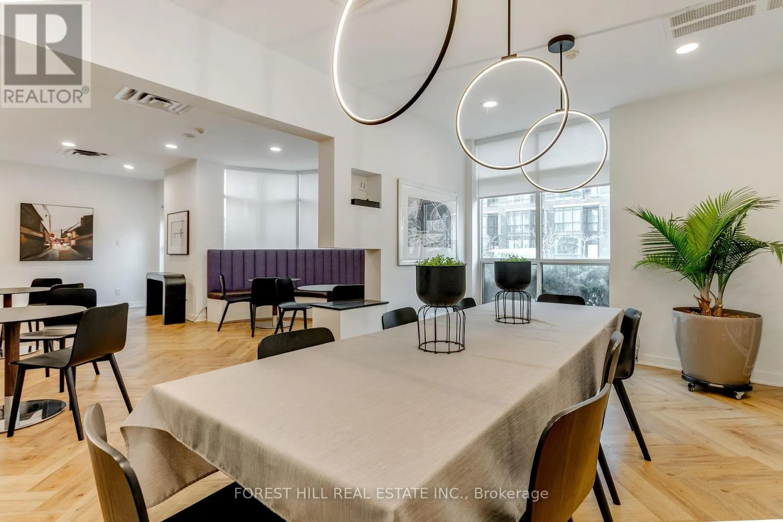 606 - 600 QUEENS QUAY W