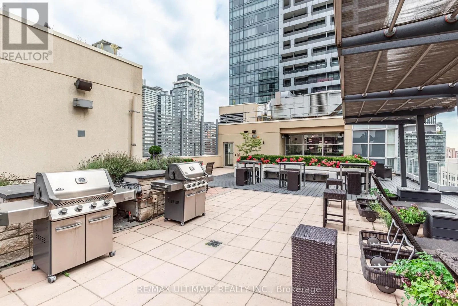 311 - 11 ST JOSEPH STREET