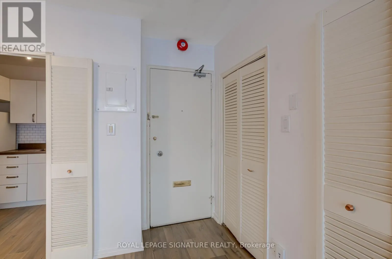 401 - 60 MONTCLAIR AVENUE