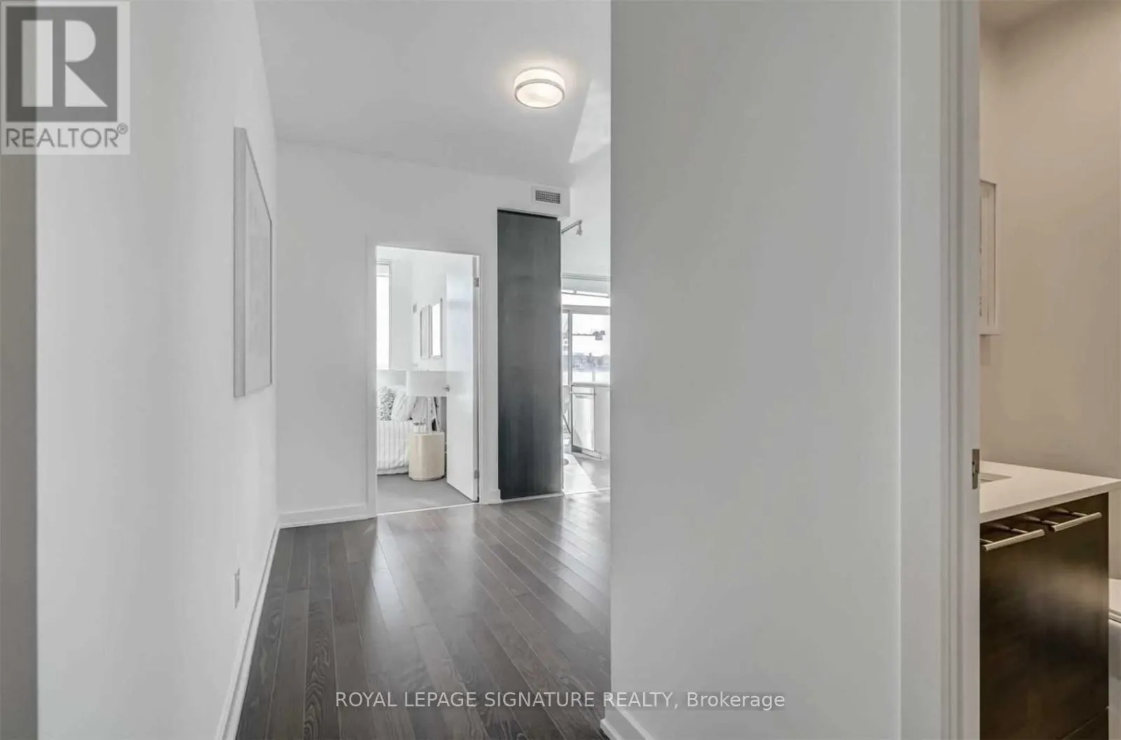 1113 - 1 MARKET STREET