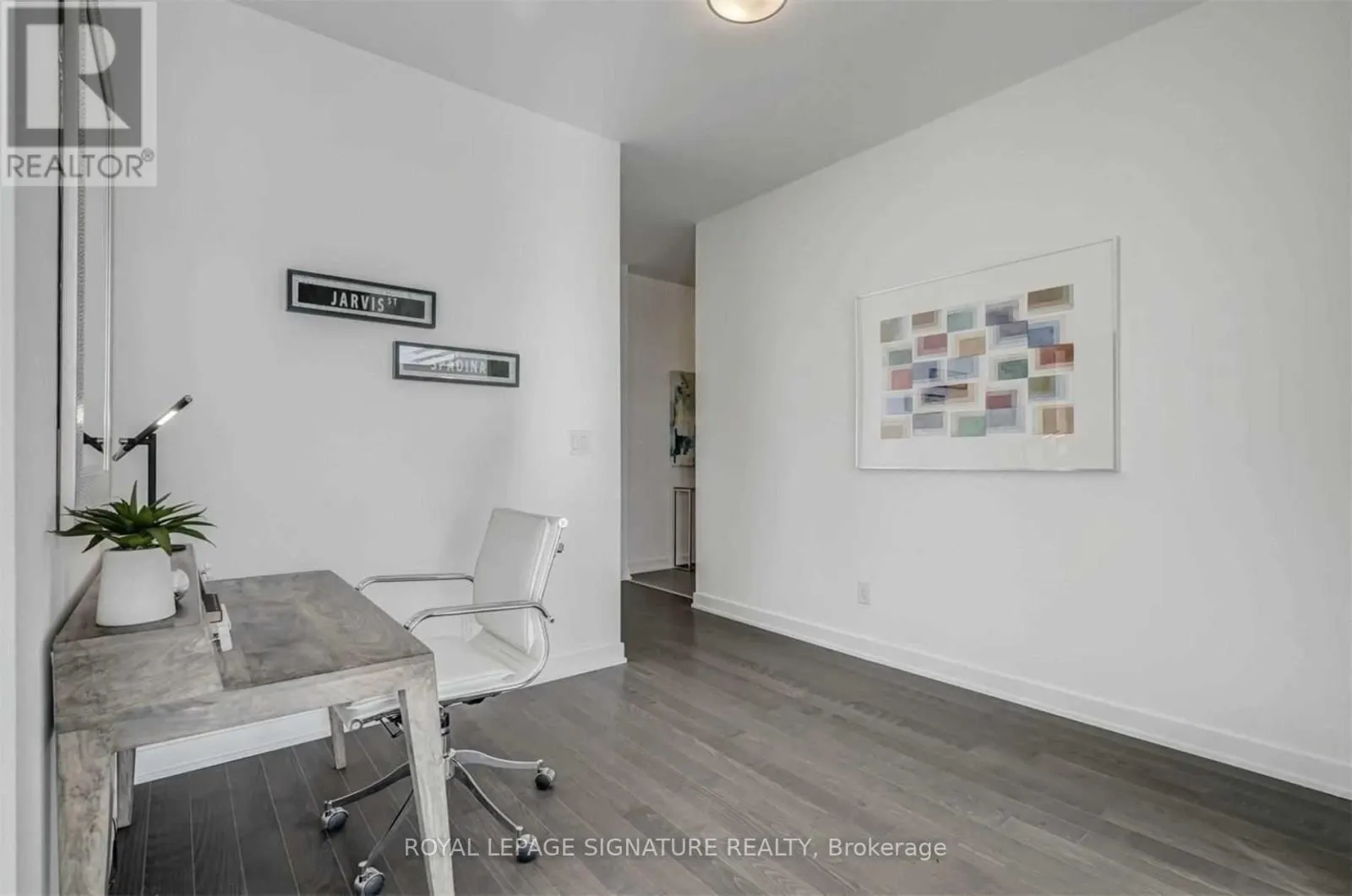 1113 - 1 MARKET STREET
