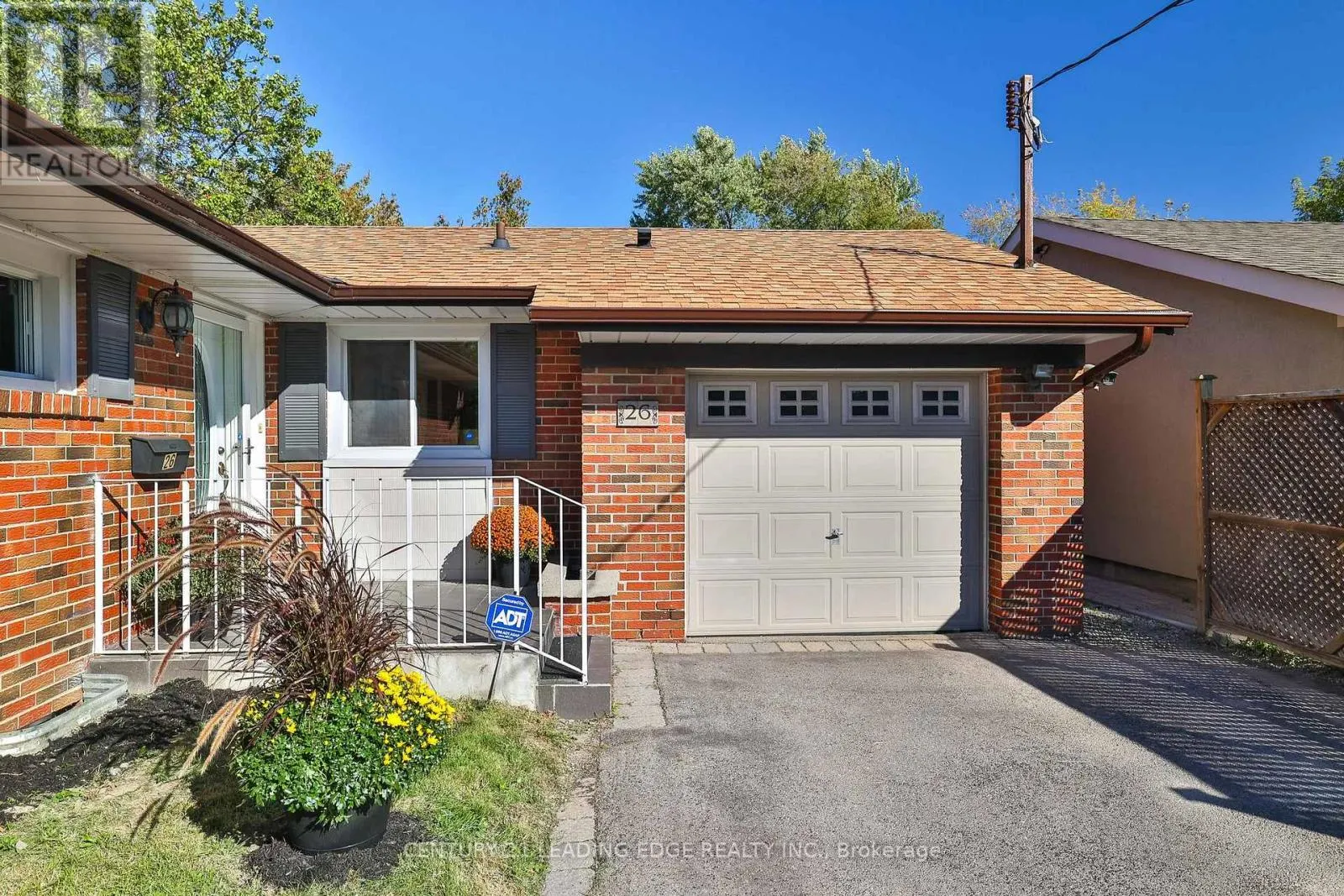 26 ELVASTON DRIVE