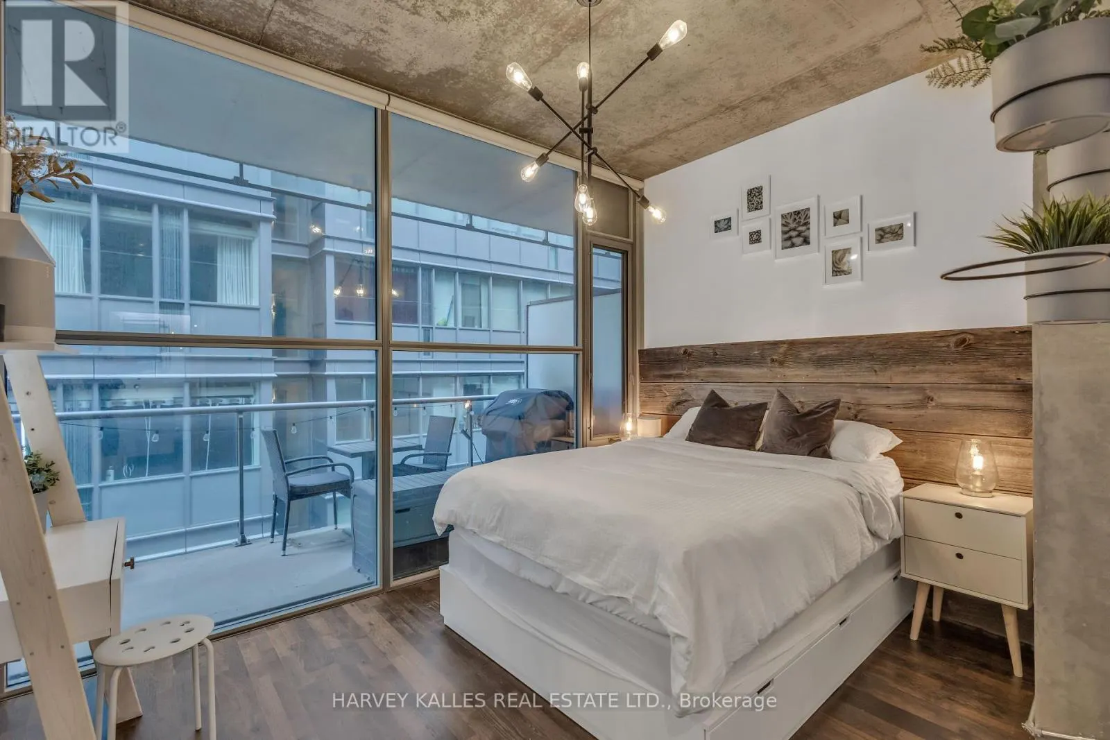 1205 - 25 OXLEY STREET