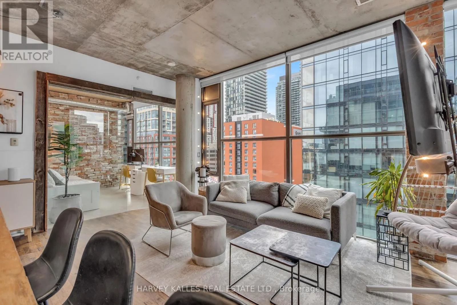 1205 - 25 OXLEY STREET