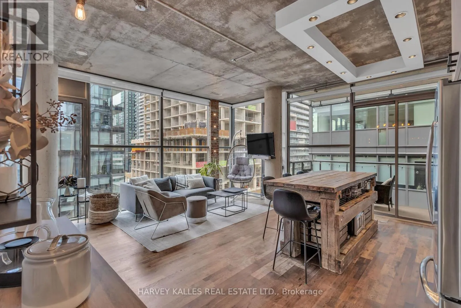 1205 - 25 OXLEY STREET