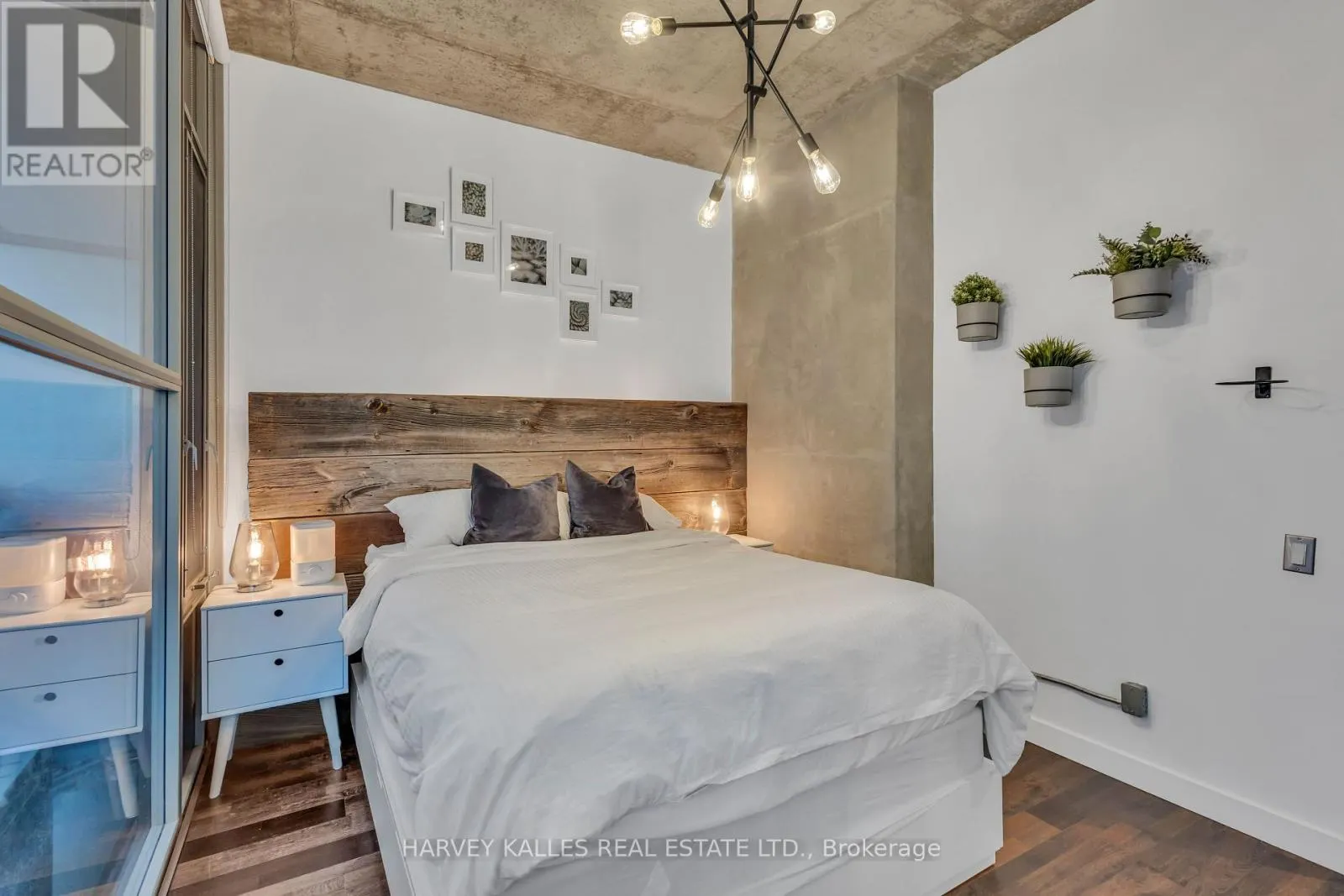 1205 - 25 OXLEY STREET