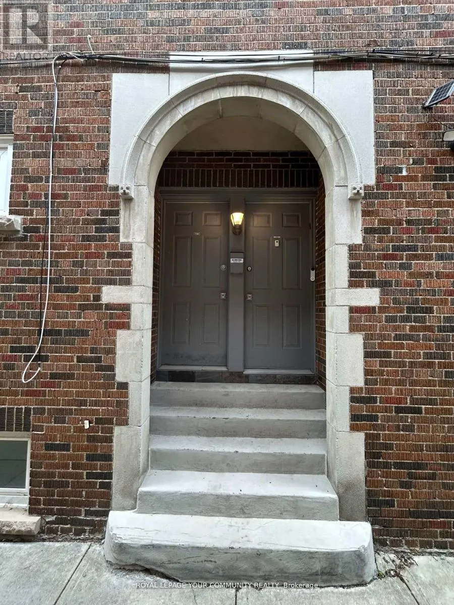 MAIN - 32 GLEN ECHO ROAD