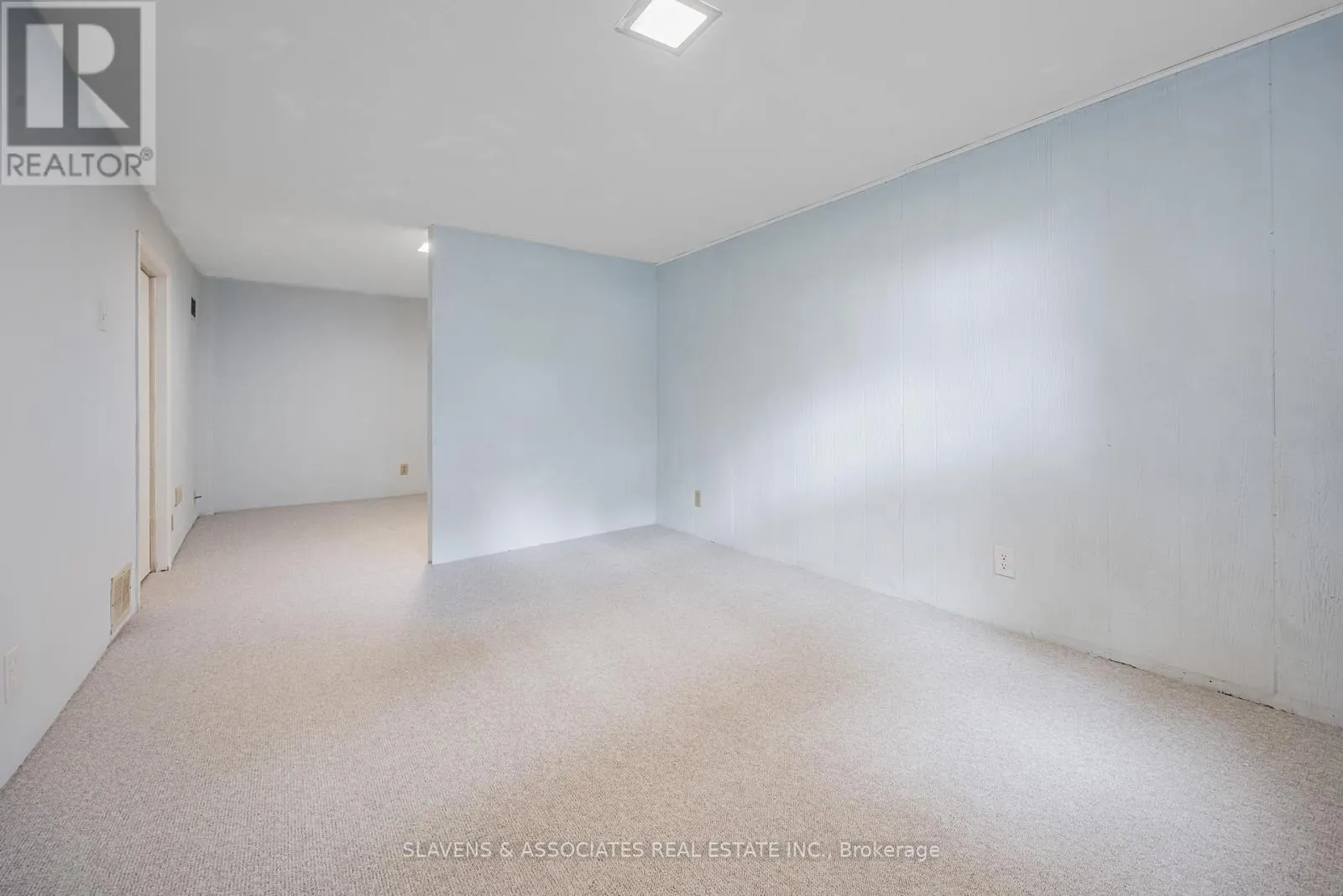 4 BURDOCK LANE