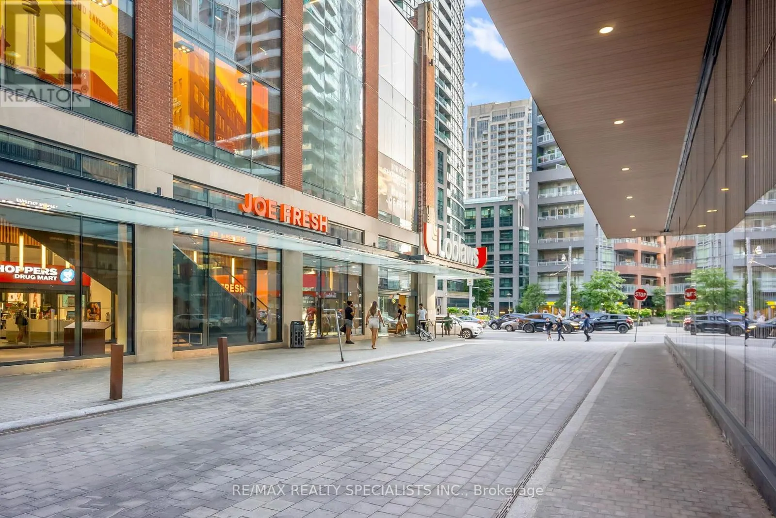 1109 - 19 BATHURST STREET