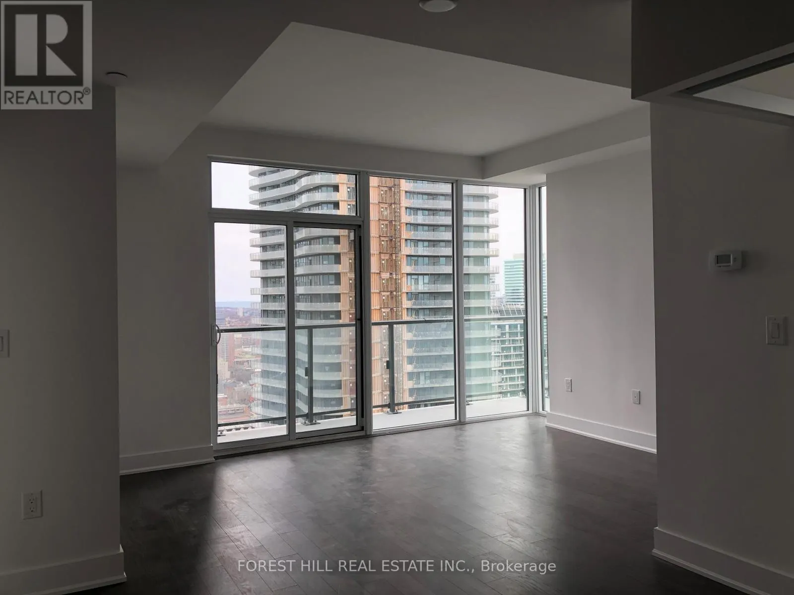 3004 - 955 BAY STREET