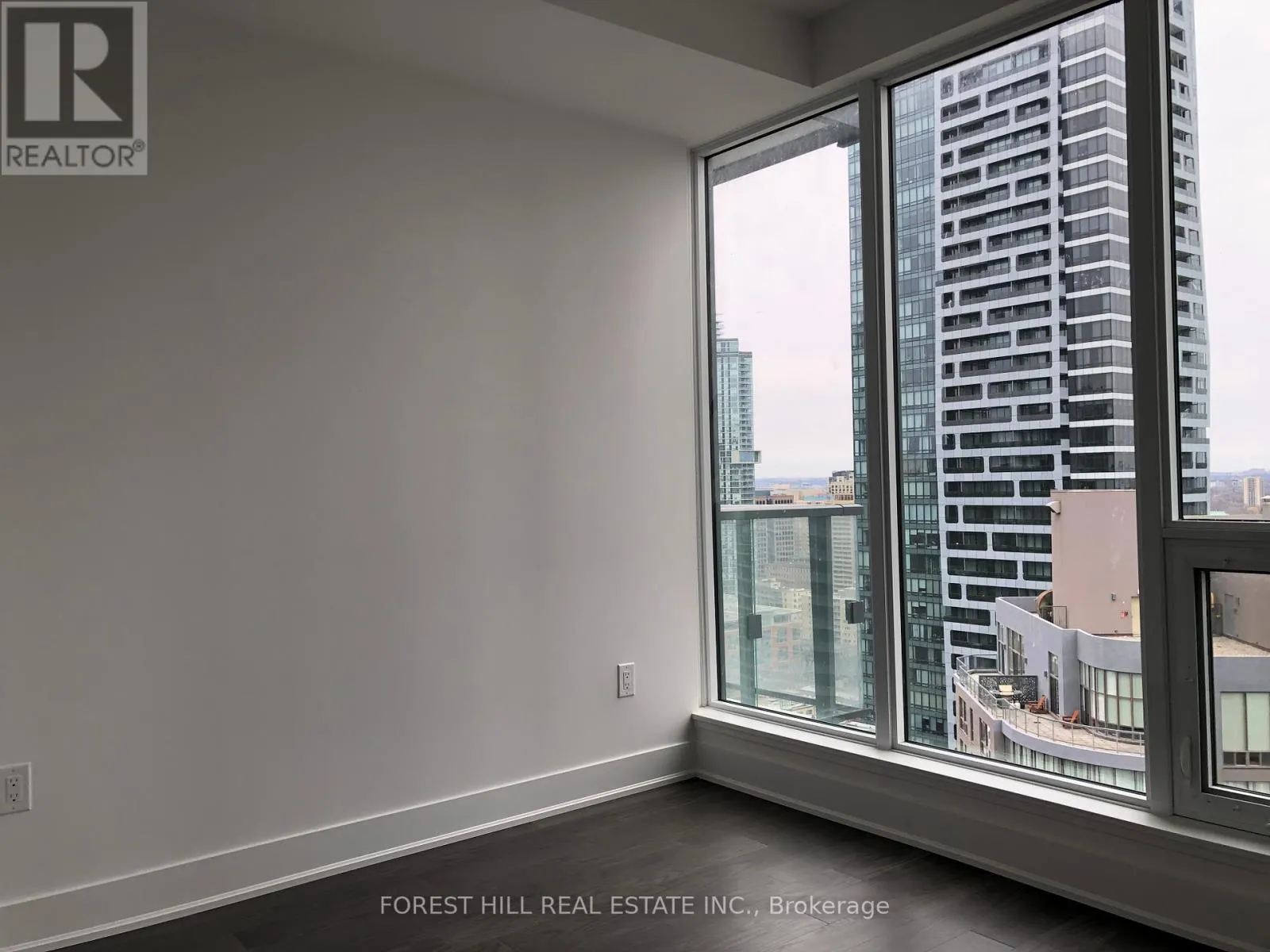 3004 - 955 BAY STREET