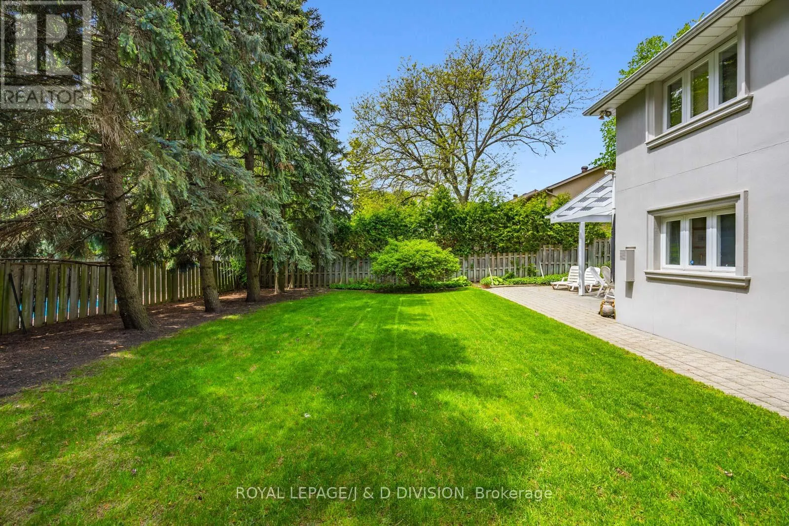 31 GEORGE HENRY BOULEVARD