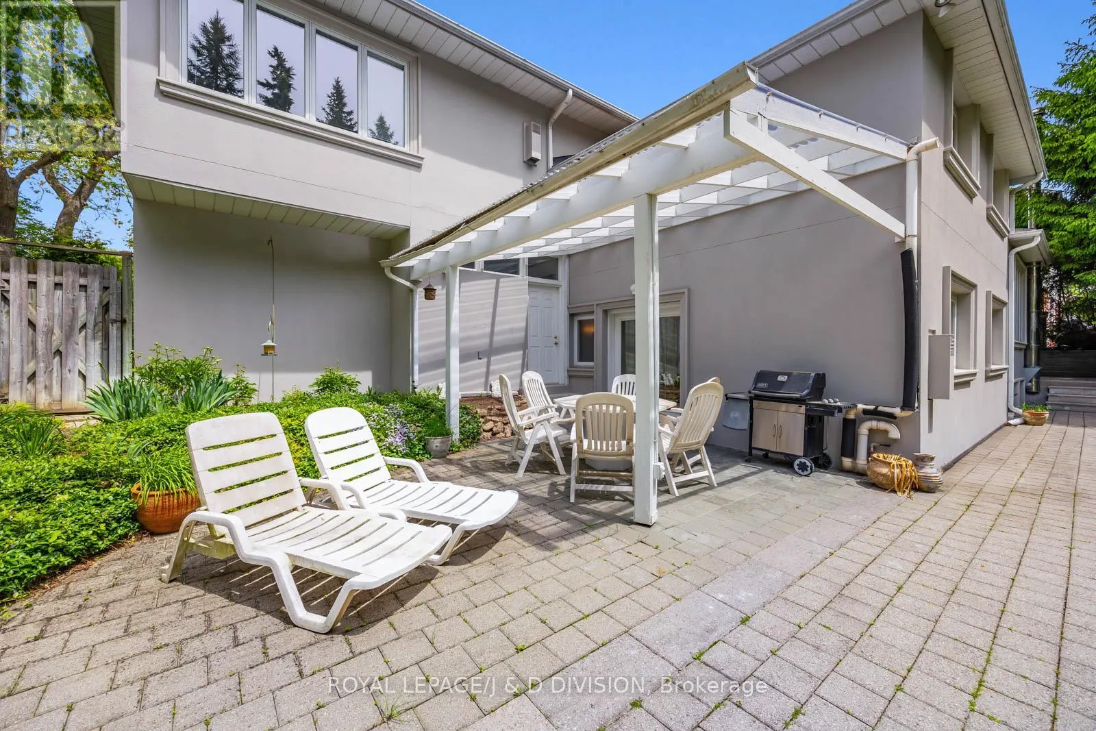 31 GEORGE HENRY BOULEVARD