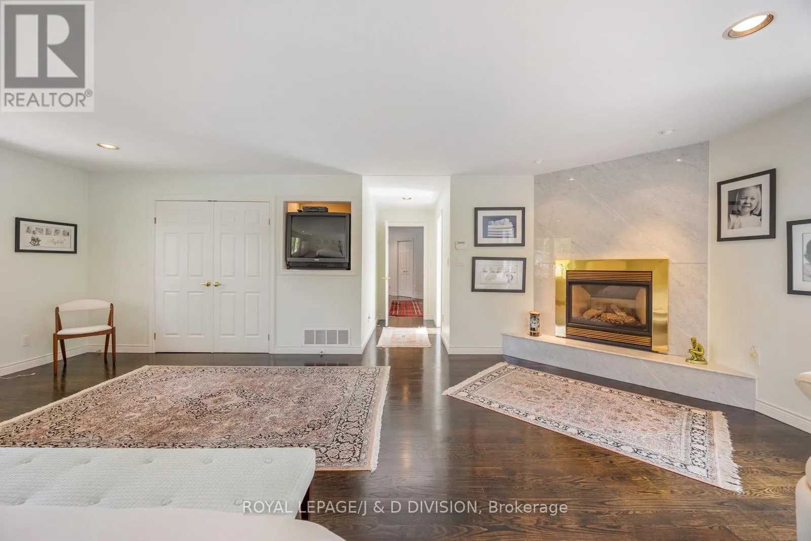 31 GEORGE HENRY BOULEVARD