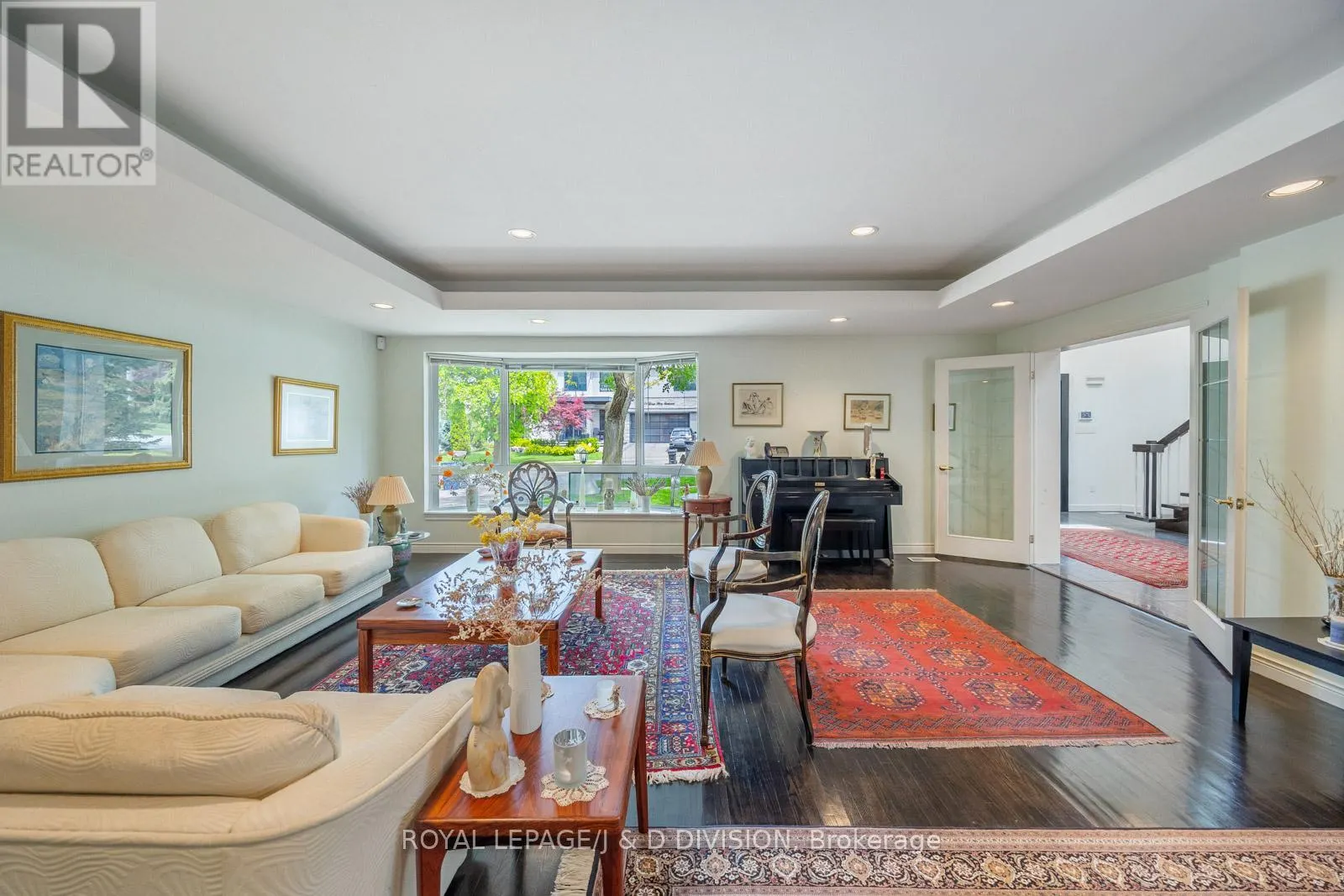 31 GEORGE HENRY BOULEVARD