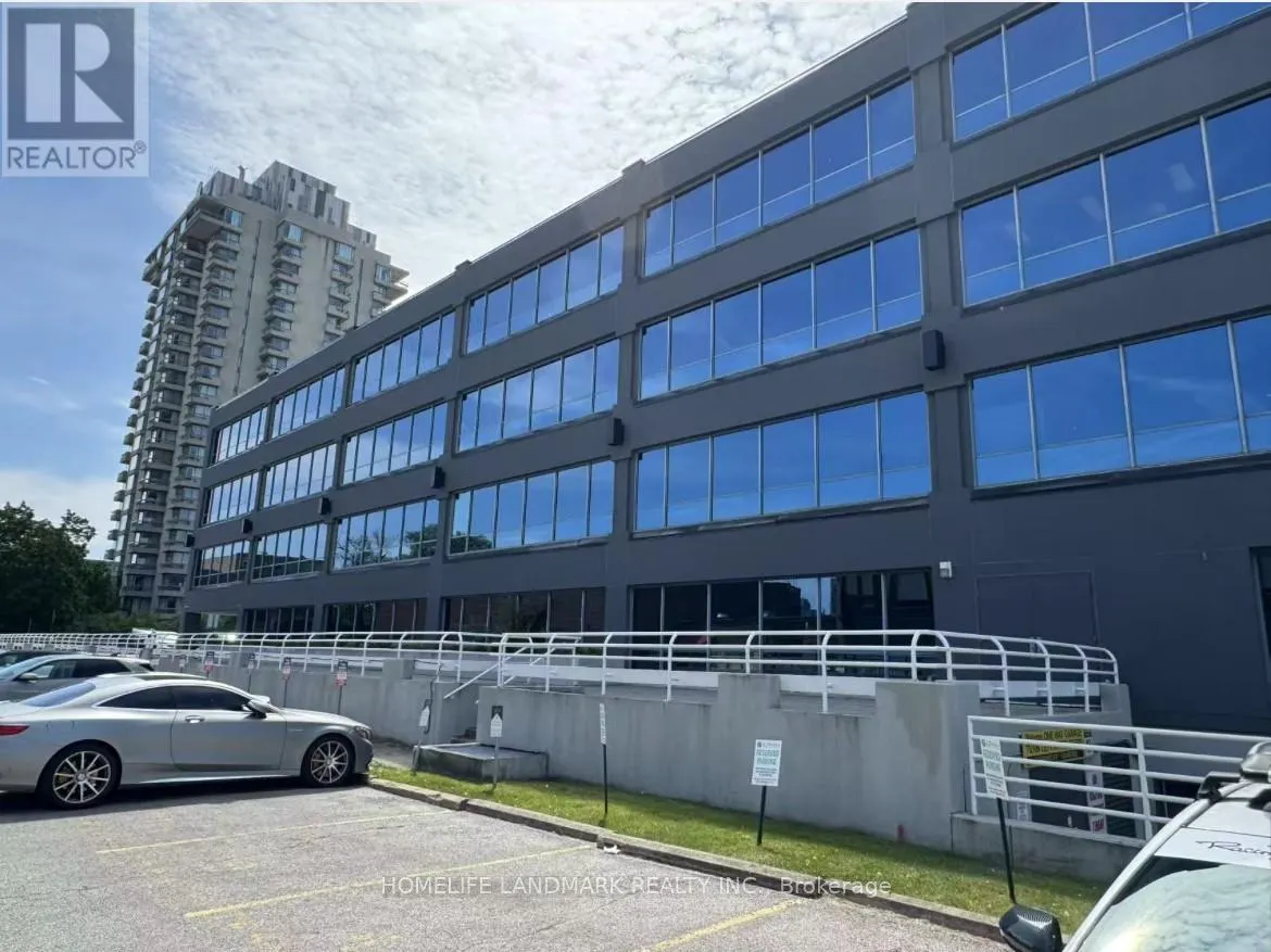 101 - 23 LESMILL ROAD