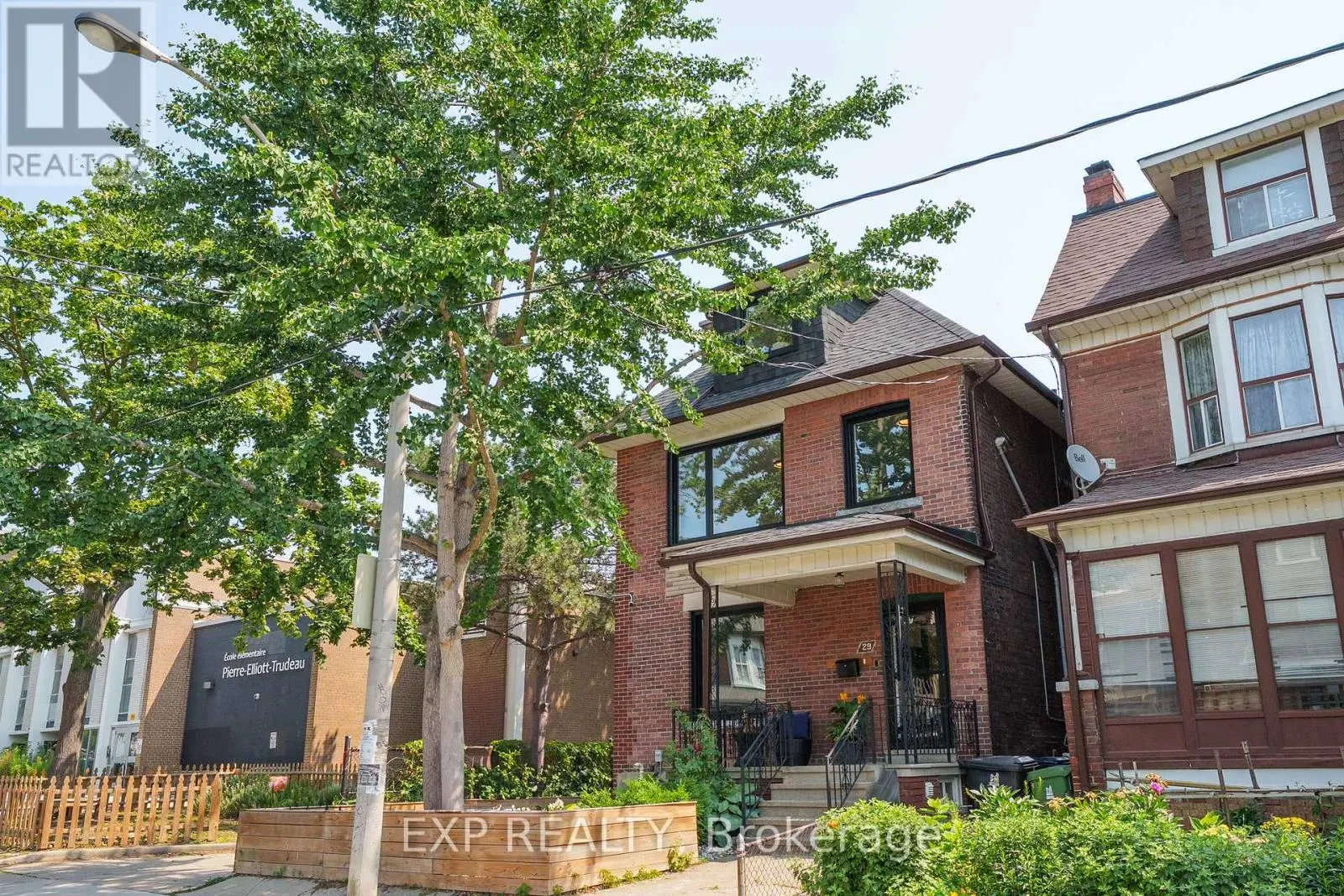 29 GRACE STREET
