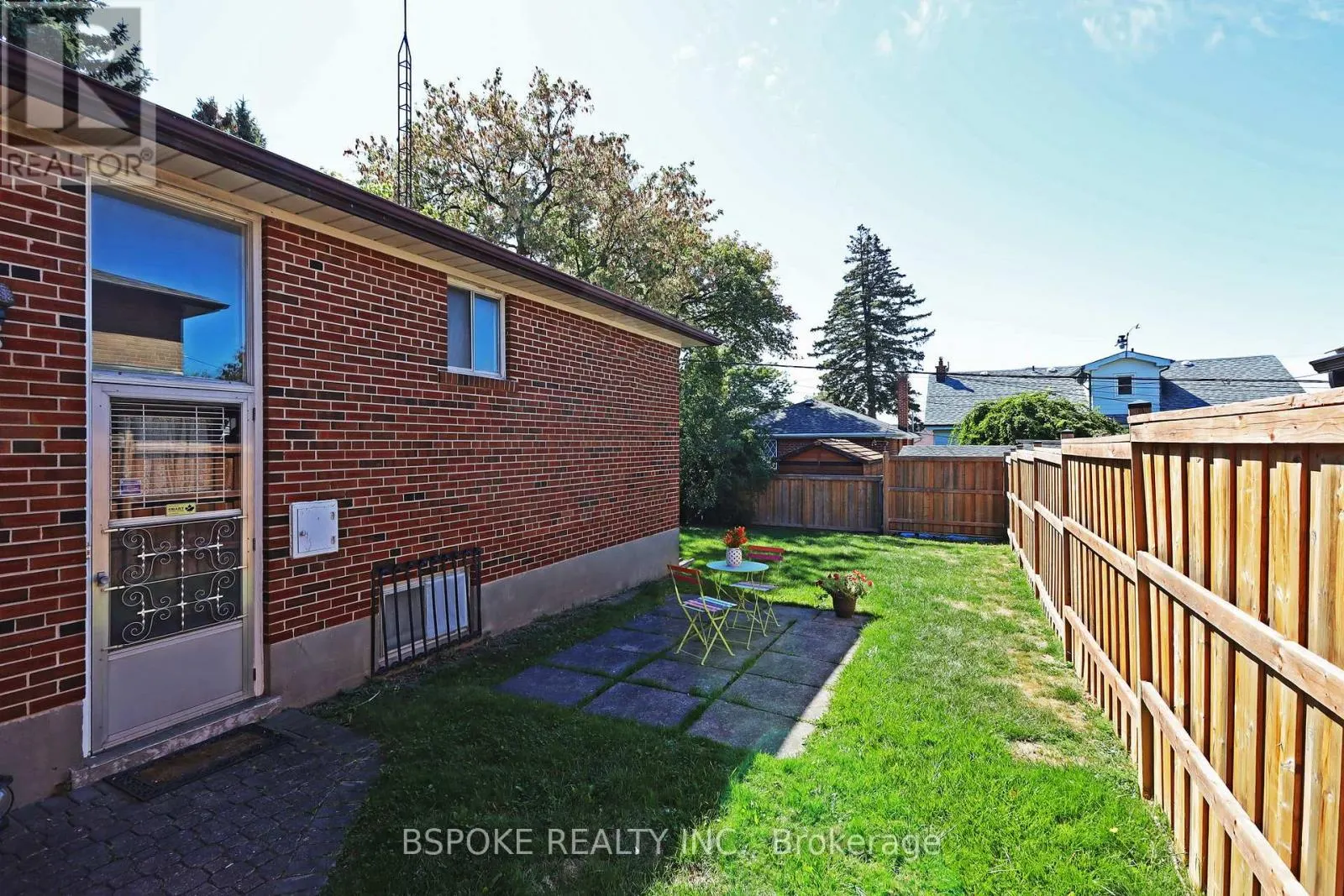 54 WARNER AVENUE