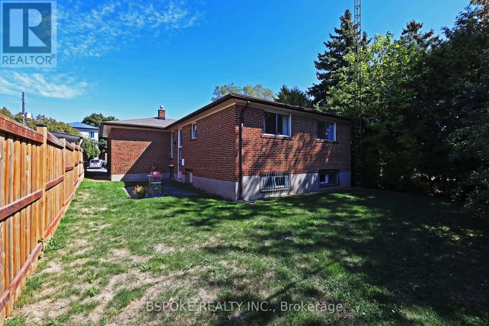 54 WARNER AVENUE