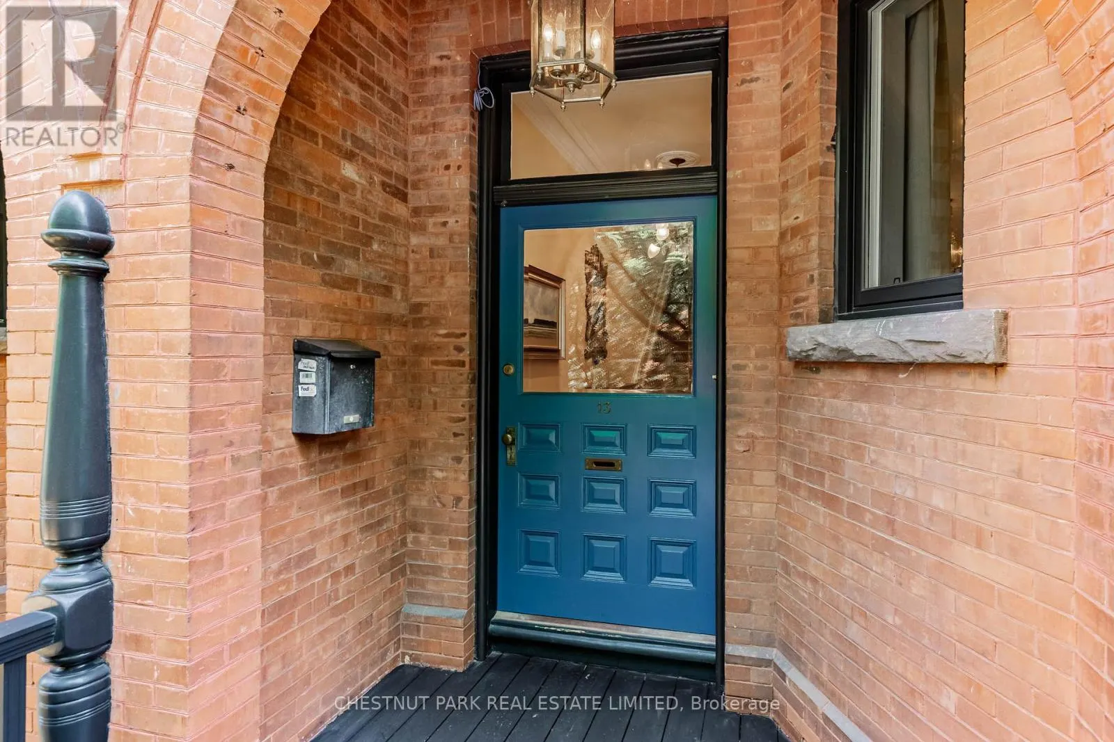 13 ADMIRAL ROAD