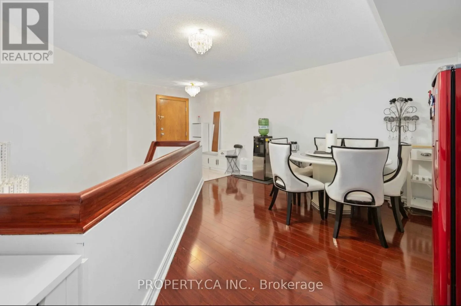 1109 - 33 UNIVERSITY AVENUE