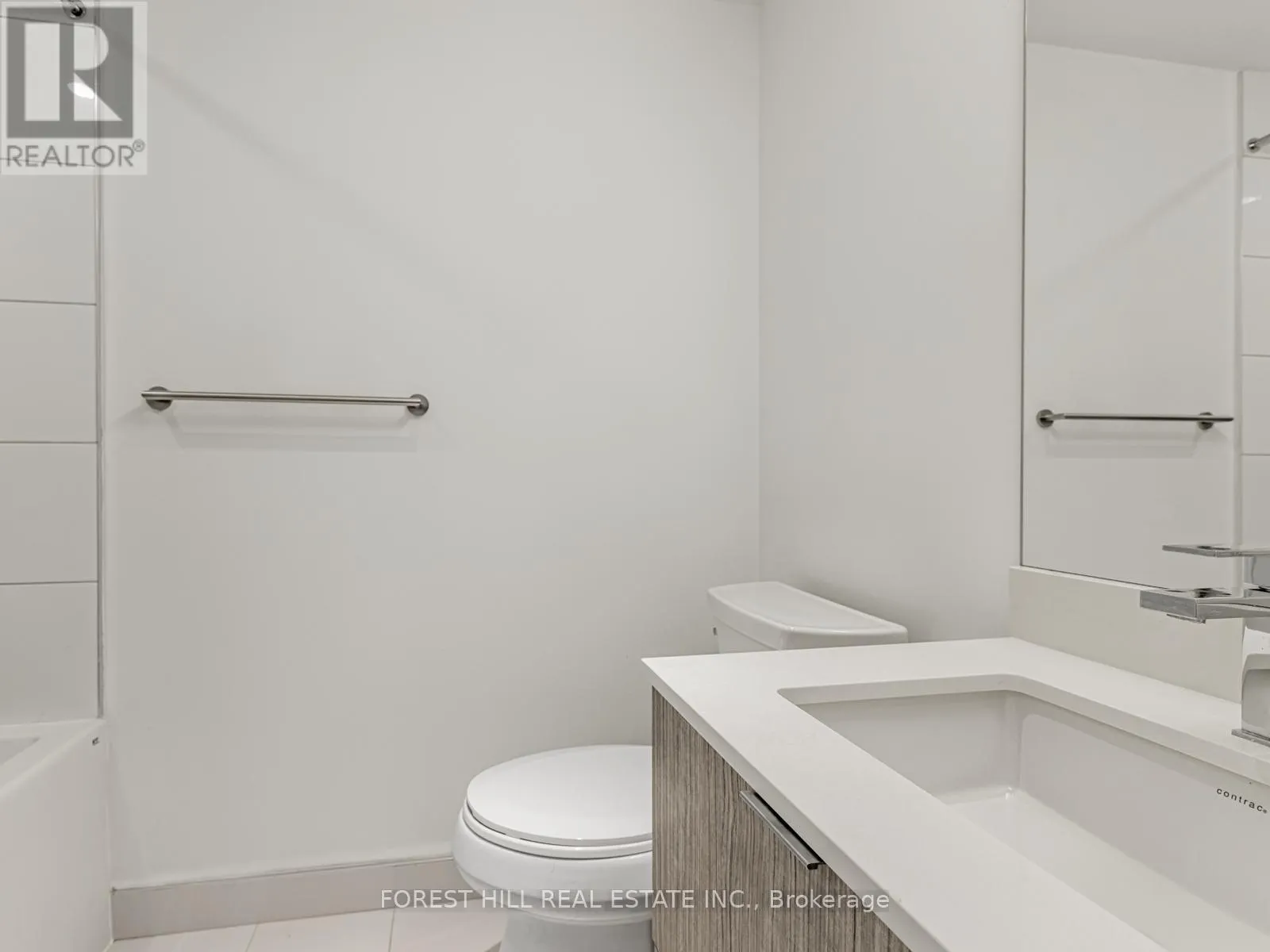 1711 - 395 BLOOR STREET E