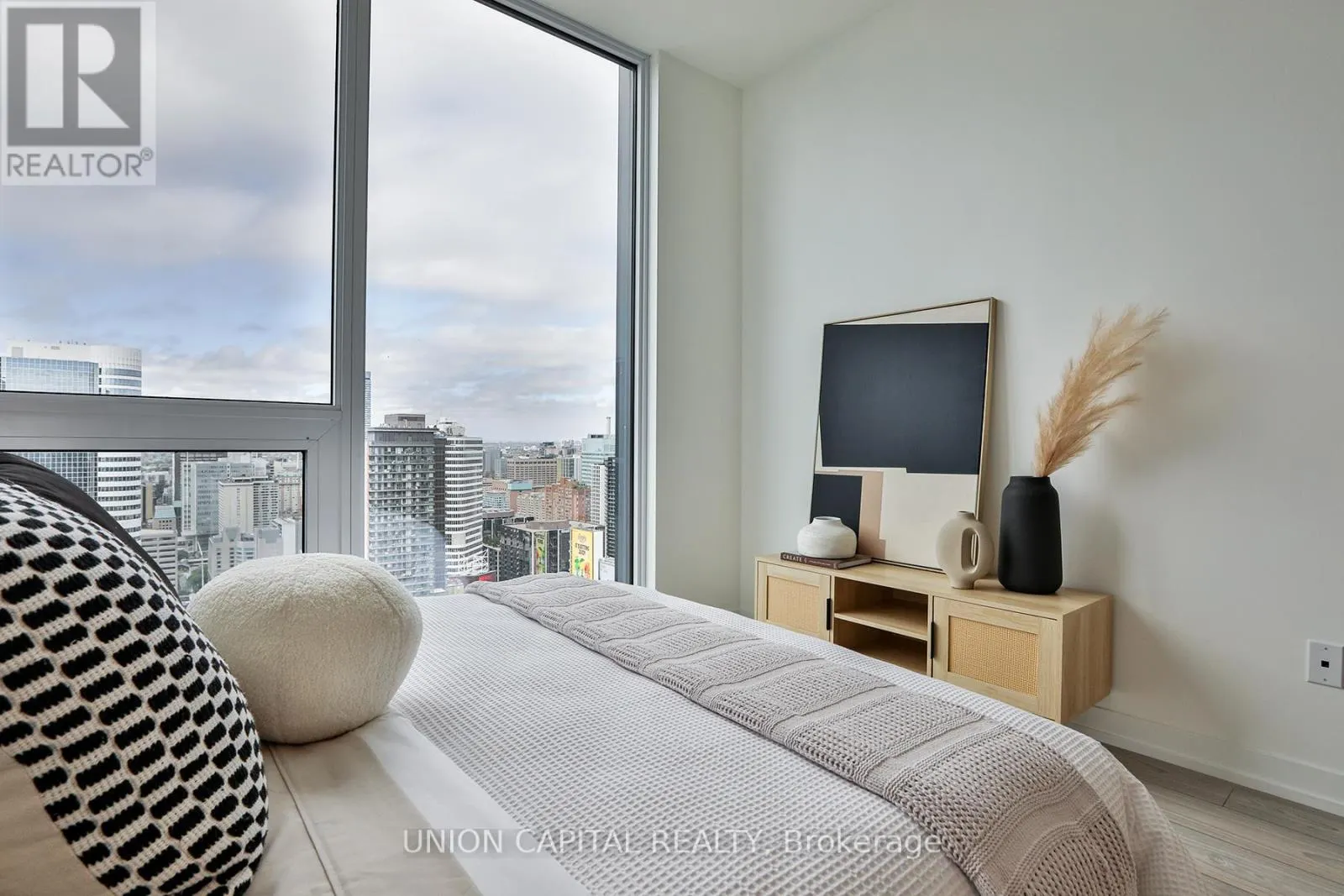 PH08 - 82 DALHOUSIE STREET