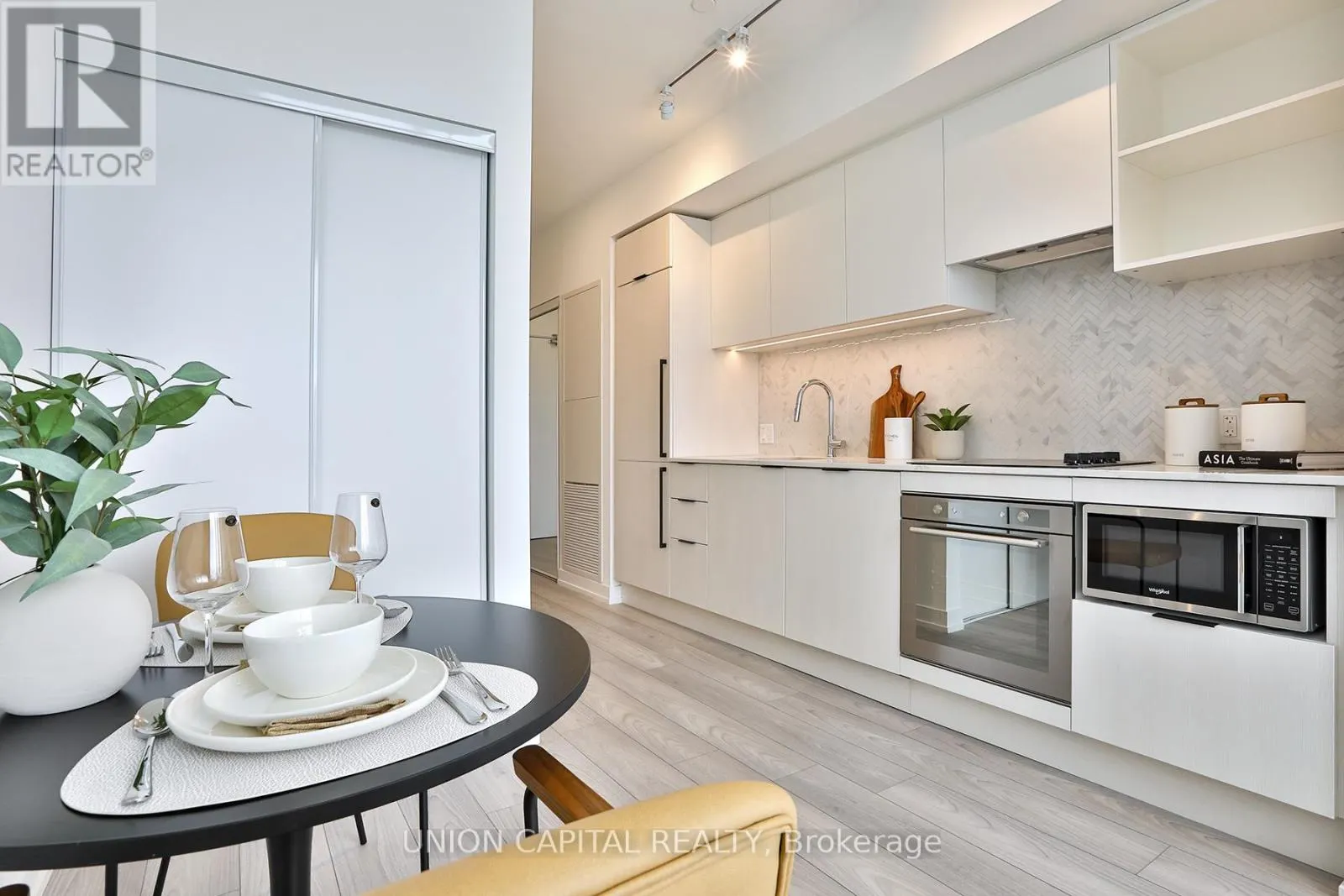 PH08 - 82 DALHOUSIE STREET
