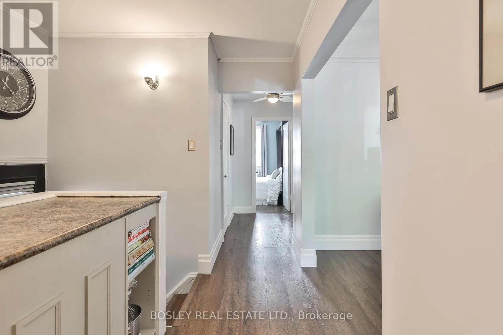 583 BROADWAY AVENUE