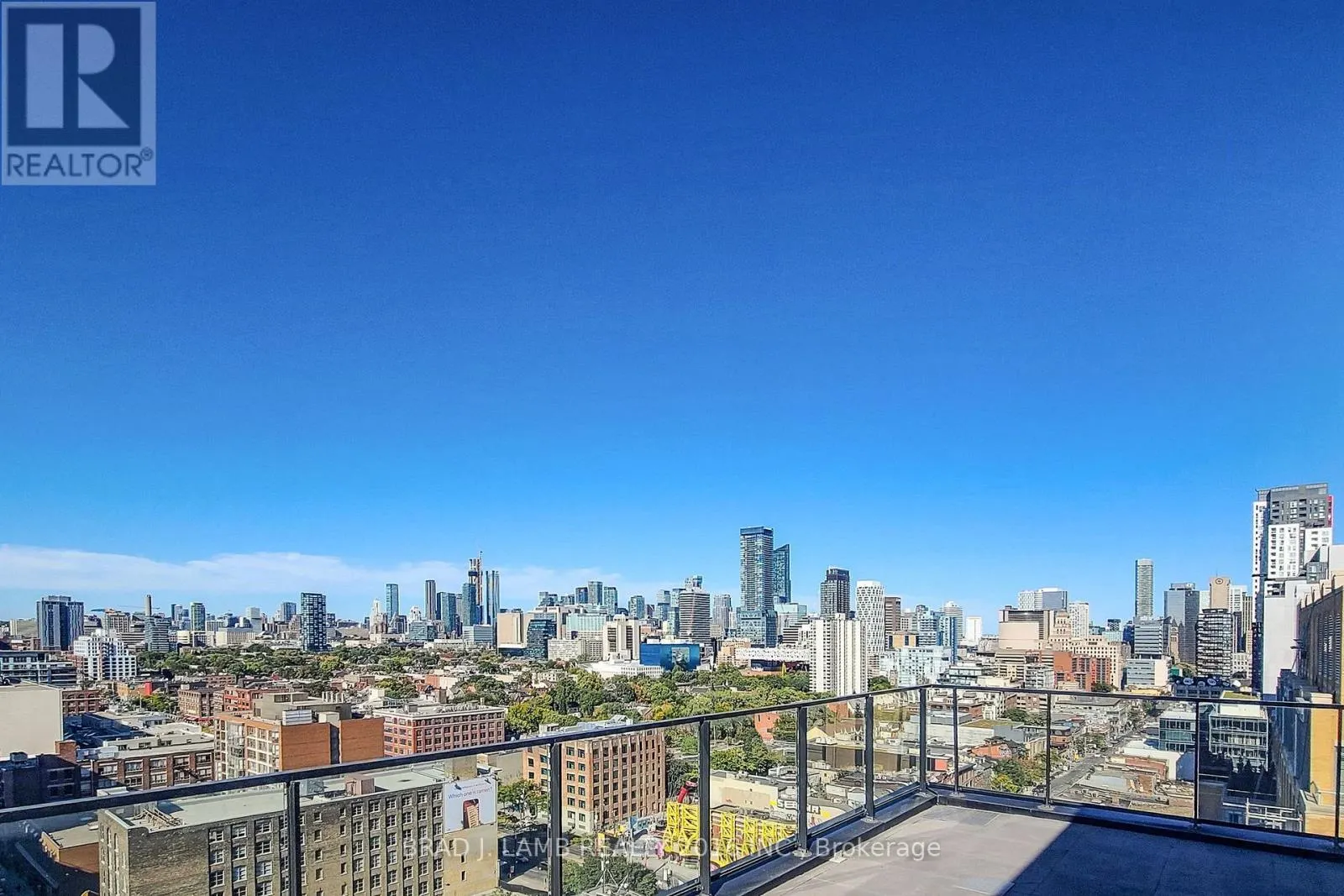 1701 - 458 RICHMOND STREET W
