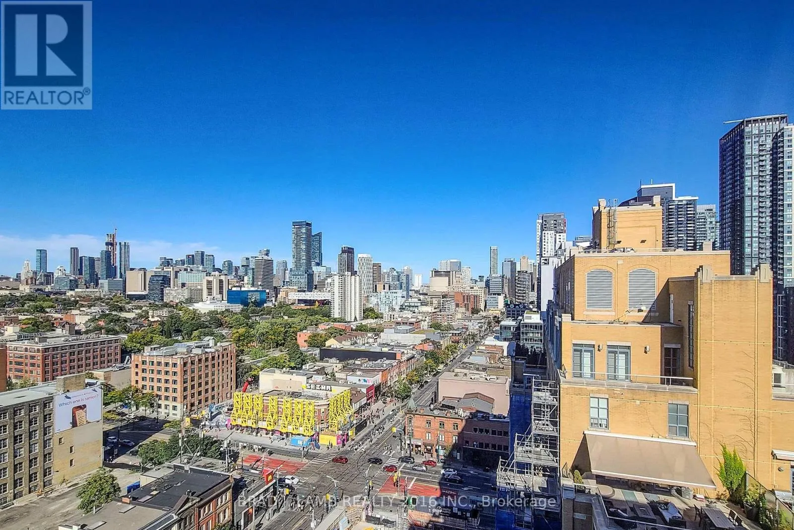 1701 - 458 RICHMOND STREET W