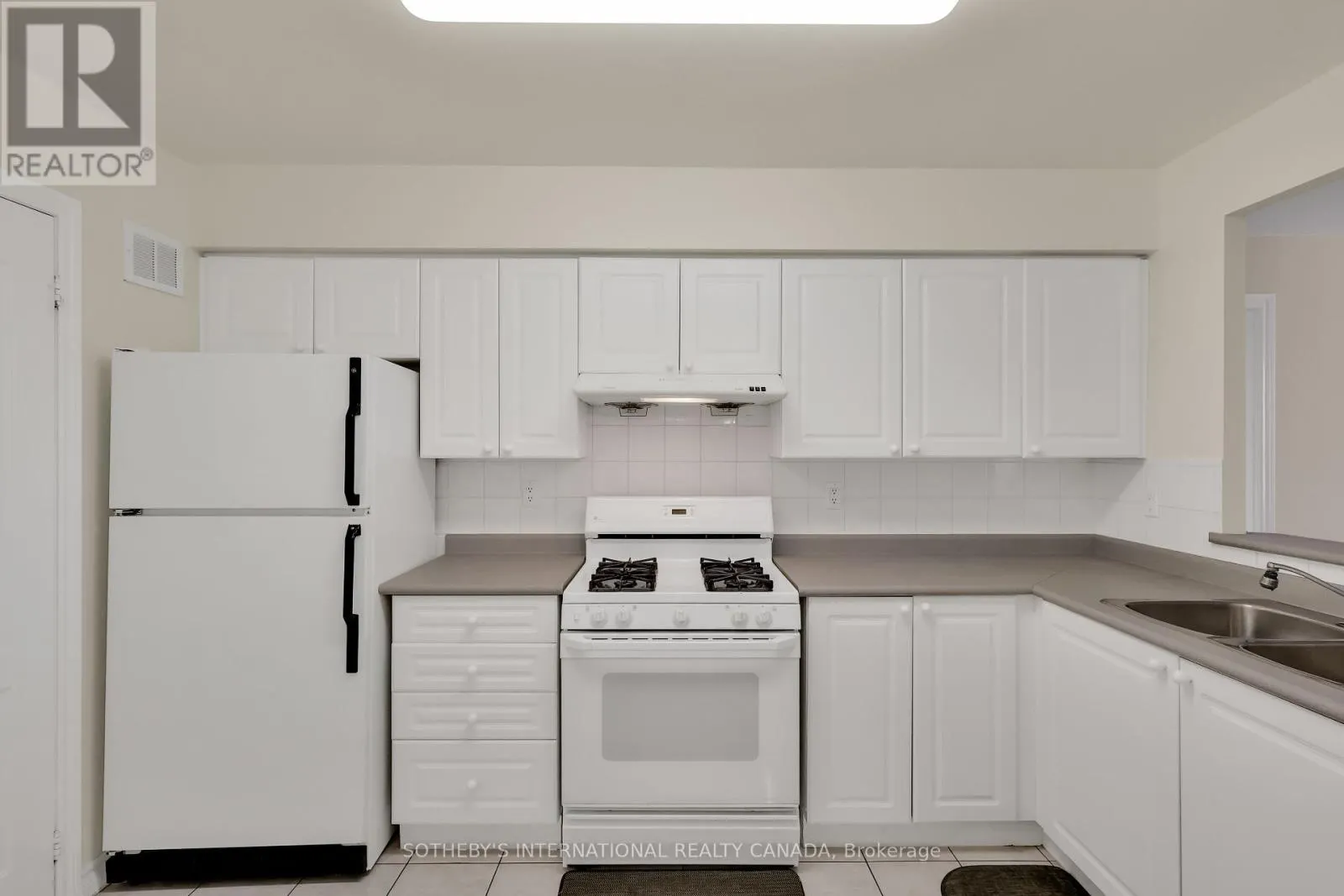 610 - 265 RIDLEY BOULEVARD