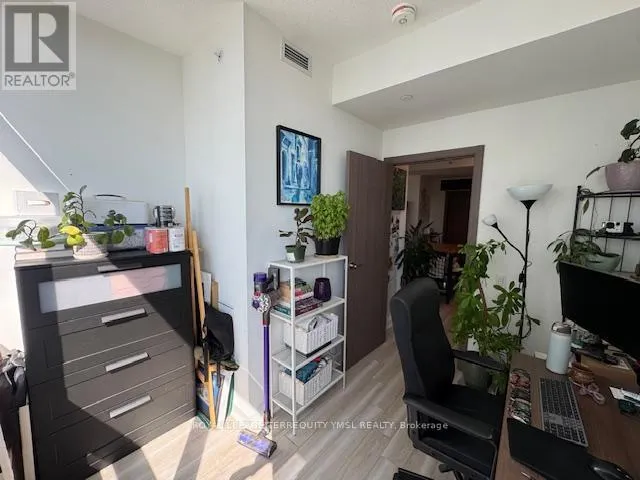 3606 - 17 BATHURST STREET