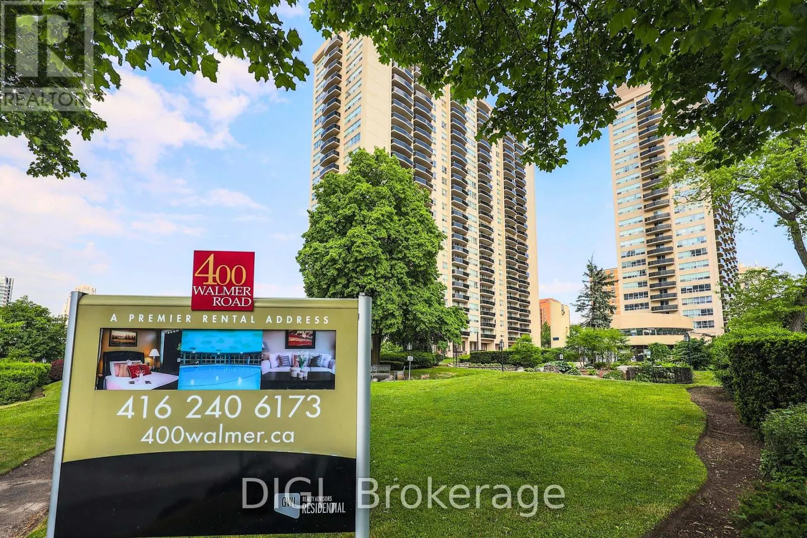 PH24 - 400 WALMER ROAD