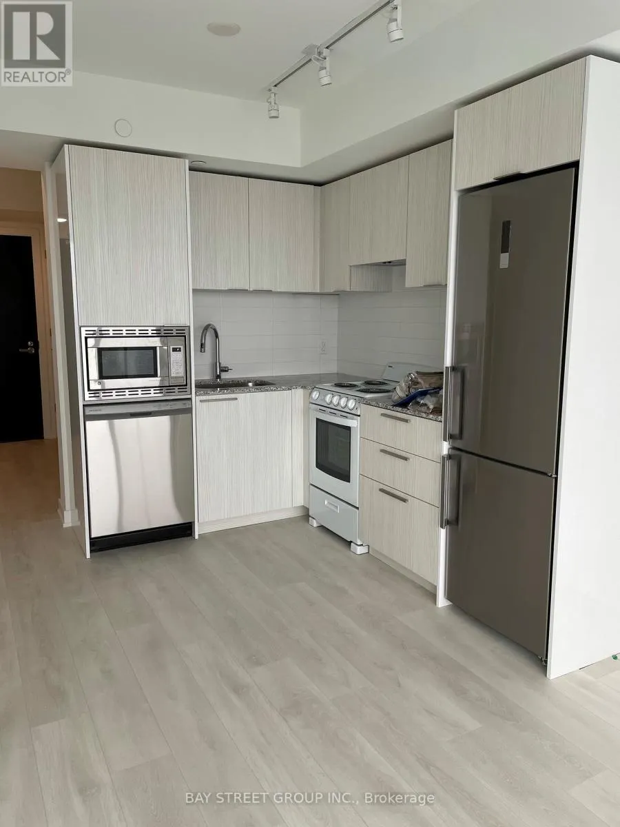 3308 - 501 YONGE STREET