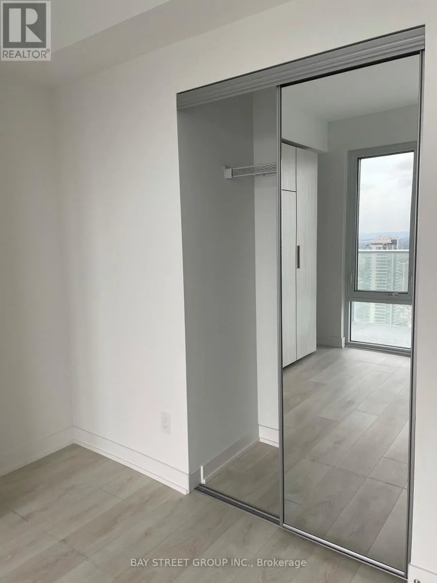 3308 - 501 YONGE STREET