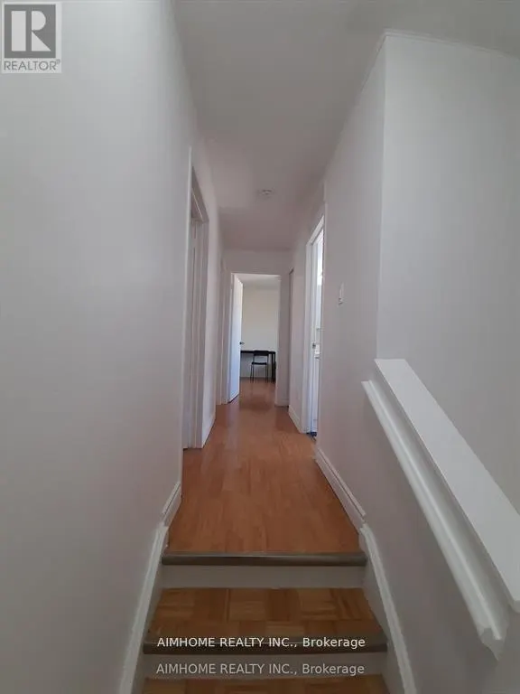 ROOM3 - 26 COURVILLE COACHWAY