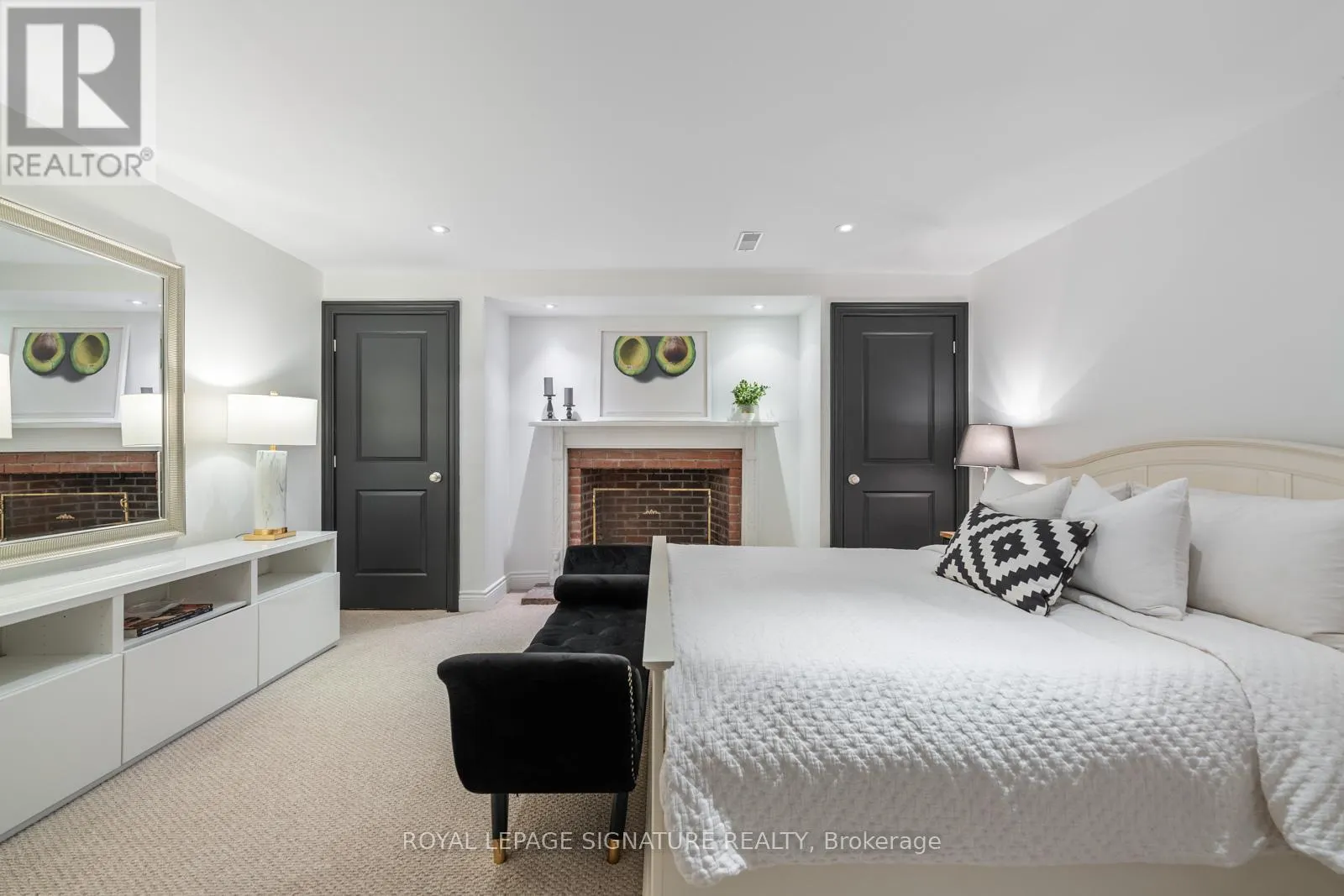 171 OLD FOREST HILL ROAD