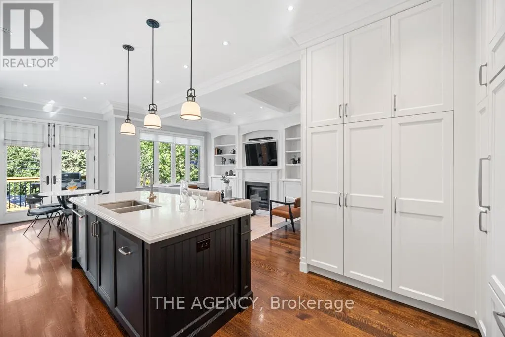 12 DUNBLAINE AVENUE