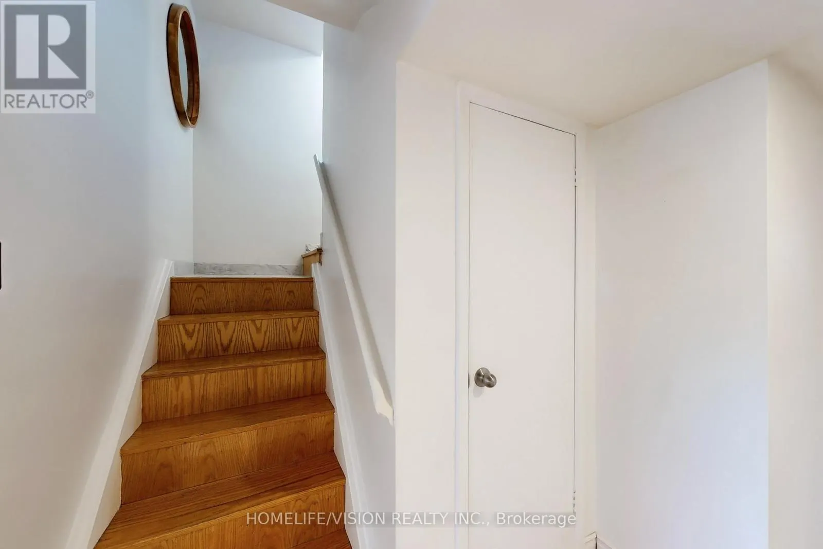 54 PINEBROOK AVENUE