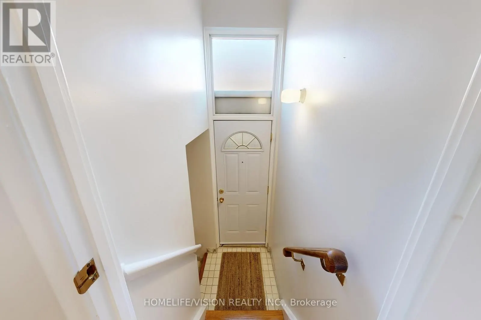 54 PINEBROOK AVENUE