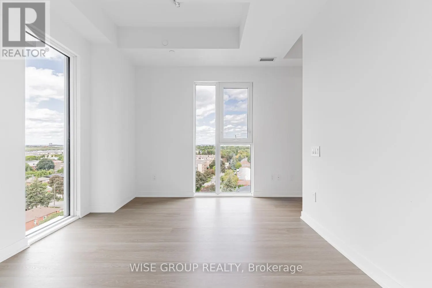 1109 - 500 WILSON AVENUE W