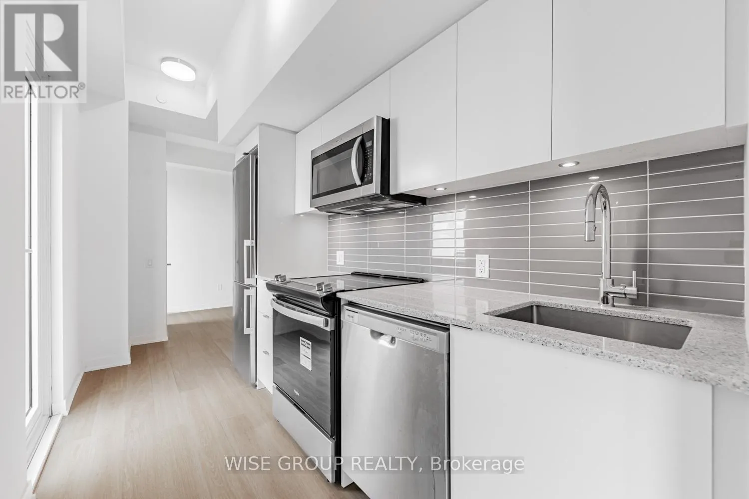 1109 - 500 WILSON AVENUE W